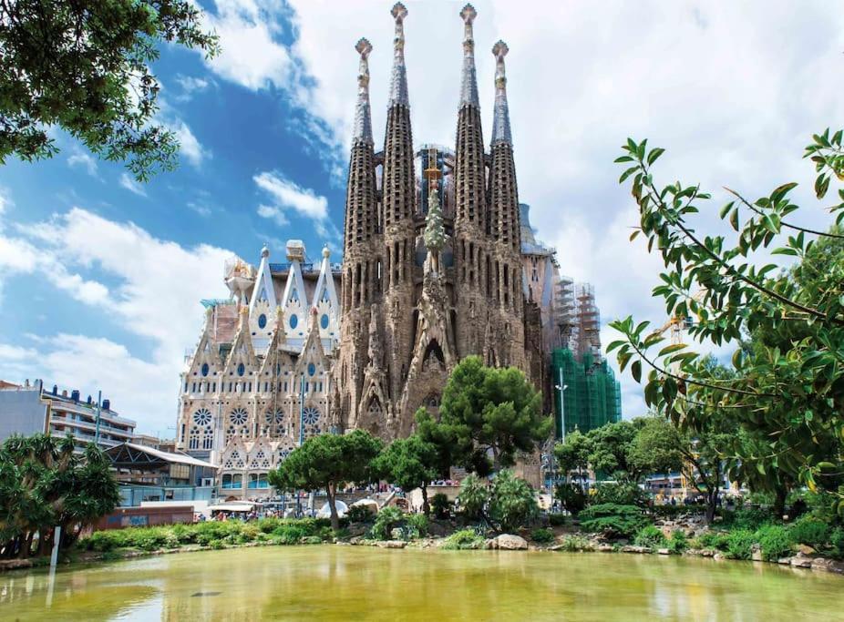 Lovely & Bright Vila Olimpica Beach Apartment Barcelona Eksteriør billede